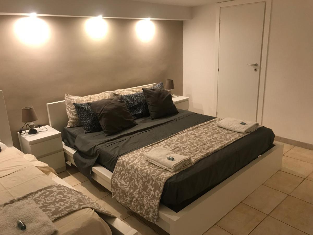Bed and Breakfast Sicitaly Aci Castello Exterior foto